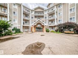 #221 5350 199 ST NW  Edmonton, AB T5M 0X5