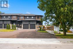 79 MACLELLAN AVENUE  Quinte West (Trenton Ward), ON K8V 5H5