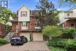 14 NORMANDY PLACE  Oakville, ON L6K 1S1