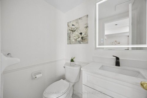 7339 Black Walnut Trail, Mississauga, ON - Indoor Photo Showing Bathroom