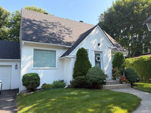 Façade - 219 Av. Lakeview, Pointe-Claire, QC 