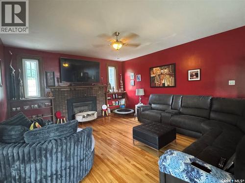 607 Barnett Drive, Fort San, SK - Indoor Photo Showing Living Room With Fireplace