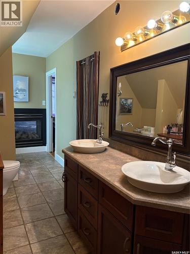 607 Barnett Drive, Fort San, SK - Indoor Photo Showing Bathroom