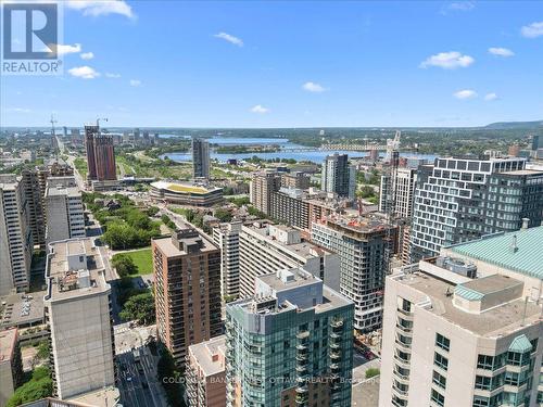 1401 - 445 Laurier Avenue W, Ottawa, ON 