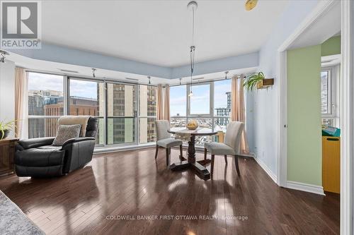 1401 - 445 Laurier Avenue W, Ottawa, ON 