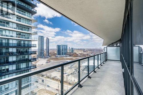 2205 - 38 Annie Craig Drive, Toronto, ON 