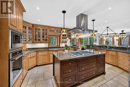 182 Lb1 Road, Rideau Lakes, ON - Indoor Photo Showing Kitchen