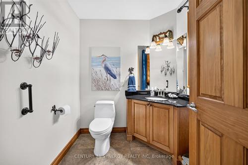 182 Lb1 Road, Rideau Lakes, ON - Indoor Photo Showing Bathroom