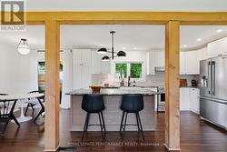 breakfast bar - 