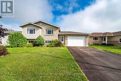 2038 SANDSTONE CRESCENT  Petawawa, ON K8H 0A6