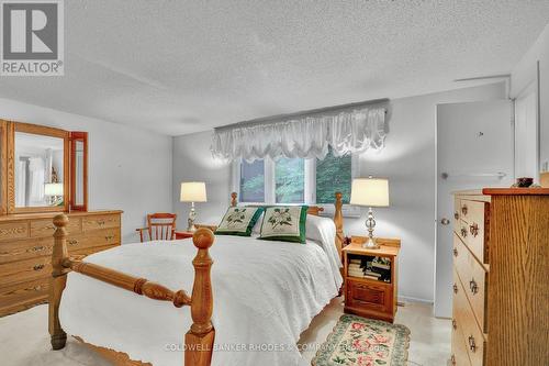 37 Sample Road, Ottawa, ON 
