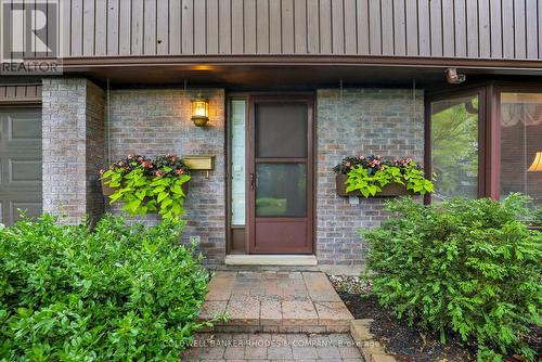 37 Sample Road, Ottawa, ON 