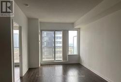 2809 - 385 PRINCE OF WALES AVENUE  Mississauga, ON L5B 0C6