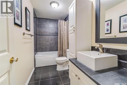 1642 Bingham Road, Moose Jaw, SK 