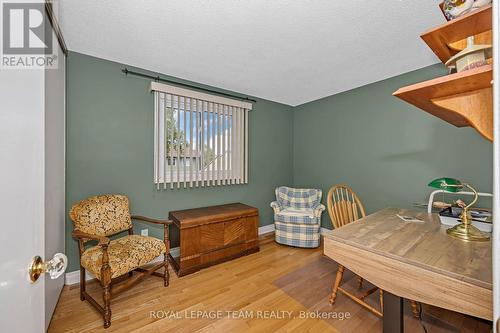 99 Melanie Crescent, Ottawa, ON 