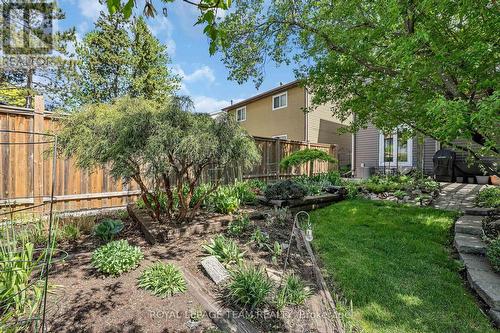 99 Melanie Crescent, Ottawa, ON 