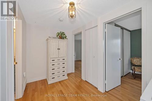 99 Melanie Crescent, Ottawa, ON 