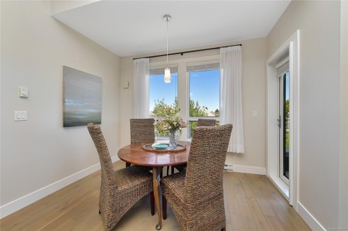 #401-9710 Fourth St, Sidney, BC 