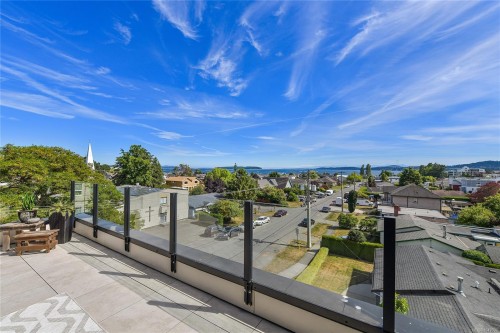 #401-9710 Fourth St, Sidney, BC 