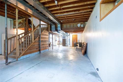 843 Rossmore Ave, West St Paul, MB 