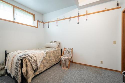 843 Rossmore Ave, West St Paul, MB 
