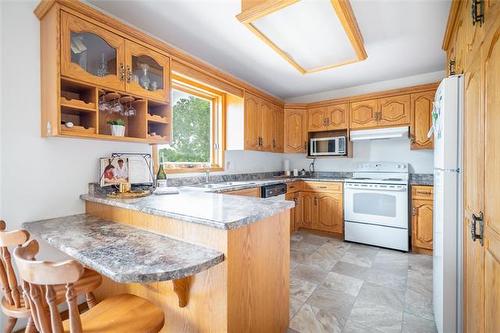 843 Rossmore Ave, West St Paul, MB 