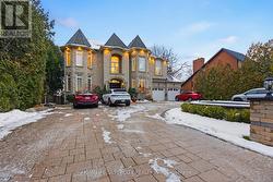 492 ROUGEMOUNT DRIVE  Pickering, ON L1W 2B9