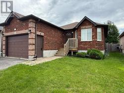 MAIN - 171 HANMER STREET E Barrie, ON L4M 6W2