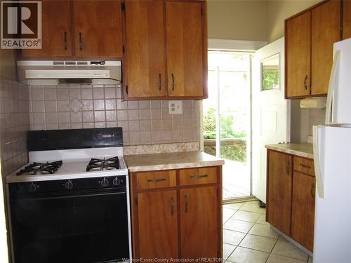 958 Edward, Windsor, ON 