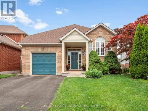 4279 SOUTHERLAND COURT  Niagara Falls, ON L2G 7W4