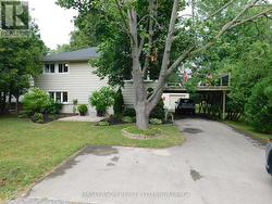1208 BENNER AVENUE  Fort Erie (Crescent Park), ON L2A 4N7
