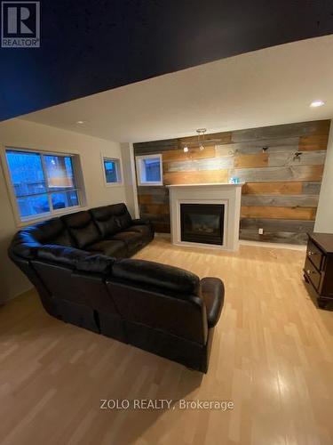 24 COBURN CRESCENT , New Tecumseth, Ontario L0G 1A0 4