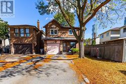 LOWER - 4043 PAVILLION COURT  Mississauga, ON L5B 2V9