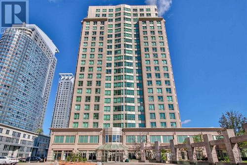 1509 - 8 Lee Centre Drive, Toronto, ON 