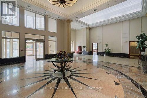 1509 - 8 Lee Centre Drive, Toronto, ON 