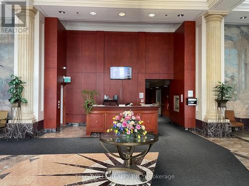 1509 - 8 Lee Centre Drive, Toronto, ON 