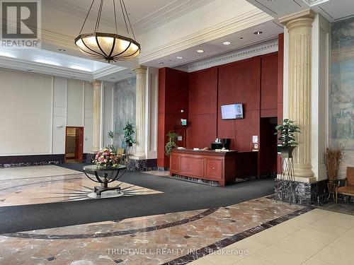 1509 - 8 Lee Centre Drive, Toronto, ON 