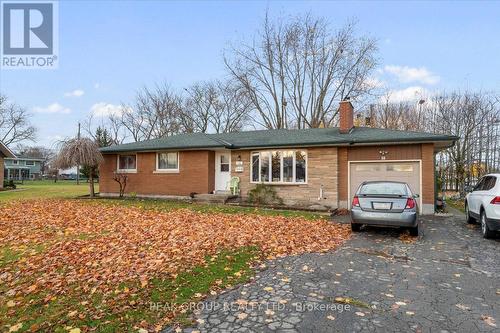 18 KAREN CRESCENT  Welland (Prince Charles), ON L3C 2Y6