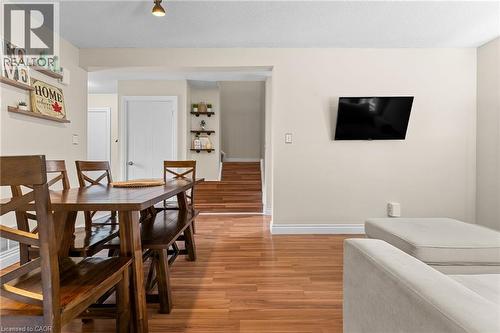 465 Beechwood Place Unit# 12, Waterloo, ON - Indoor Photo Showing Dining Room