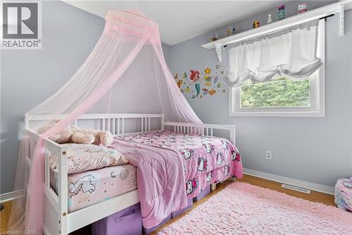 465 Beechwood Place Unit# 12, Waterloo, ON - Indoor Photo Showing Bedroom