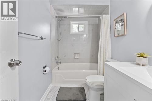 465 Beechwood Place Unit# 12, Waterloo, ON - Indoor Photo Showing Bathroom