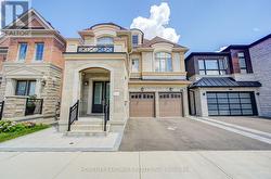 MAIN & 2ND FLOOR - 35 RED GIANT STREET Richmond Hill, ON L4C 4Y4