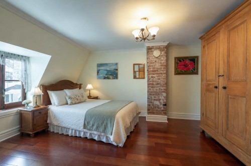 Chambre à coucher - 12 Av. St-Joachim, Pointe-Claire, QC - Indoor Photo Showing Bedroom