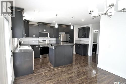 242 Geary Crescent, Saskatoon, SK 
