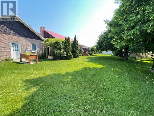 23 Twelfth Street E, Armstrong (Earlton), ON 