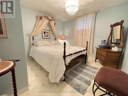 23 Twelfth Street E, Armstrong (Earlton), ON 