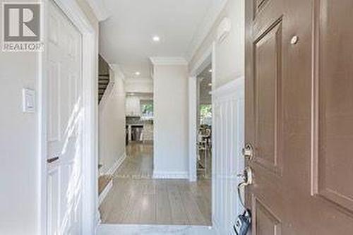 46 - 3065 LENESTER DRIVE  Mississauga, ON L5C 2B8