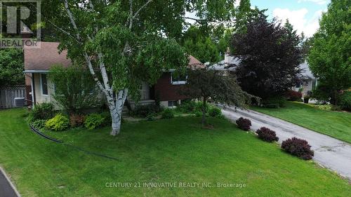 12 KINGSWAY COURT , Belleville, Ontario K8N 4P1 2