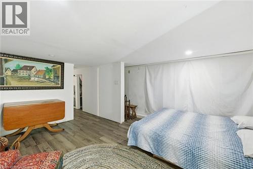 77 Murray Street E, Hamilton, ON - Indoor Photo Showing Bedroom