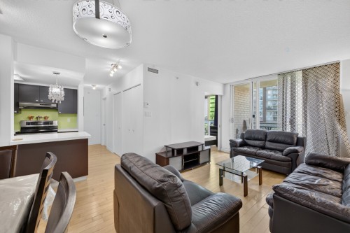 Overall view - 612-10550 Place De L'Acadie, Montréal (Ahuntsic-Cartierville), QC - Indoor Photo Showing Living Room